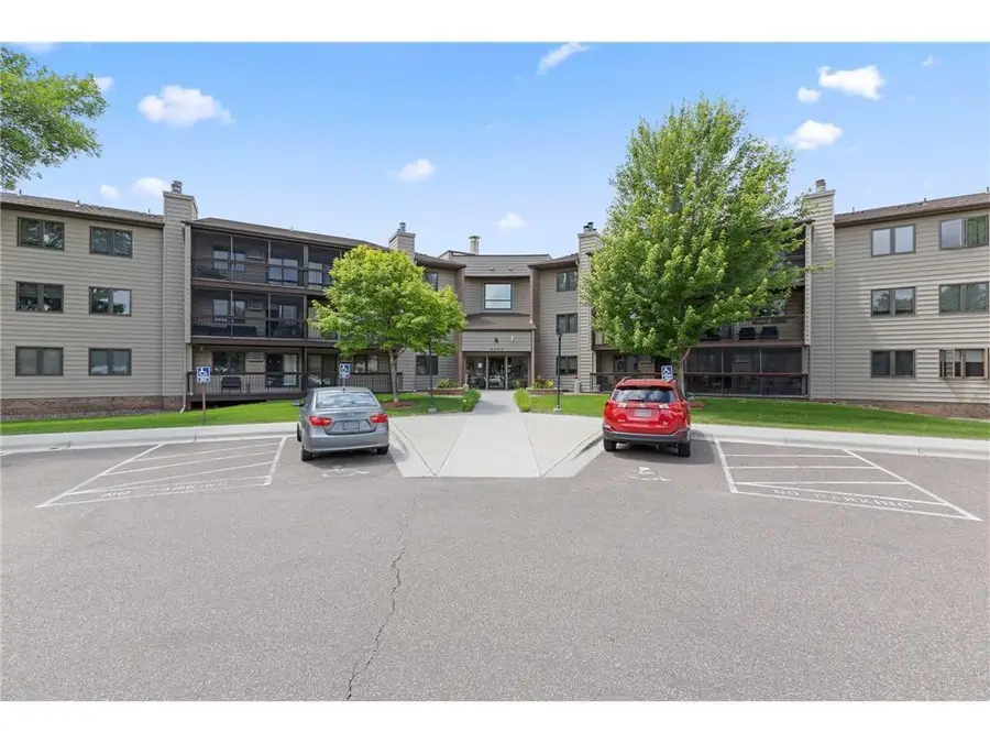 4300 Trenton Lane N #2304, Plymouth, MN 55442 - Image #3