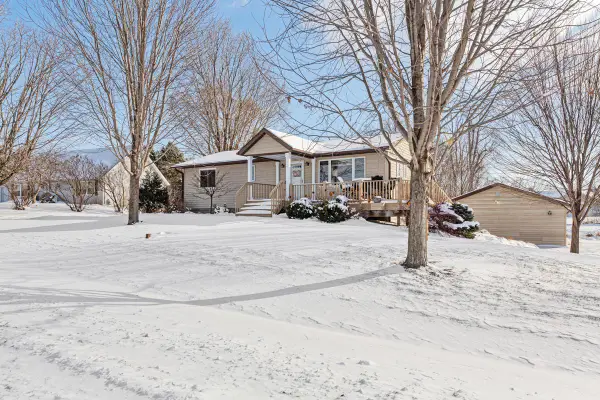 5414 Elkton Trail, Faribault, MN 55021