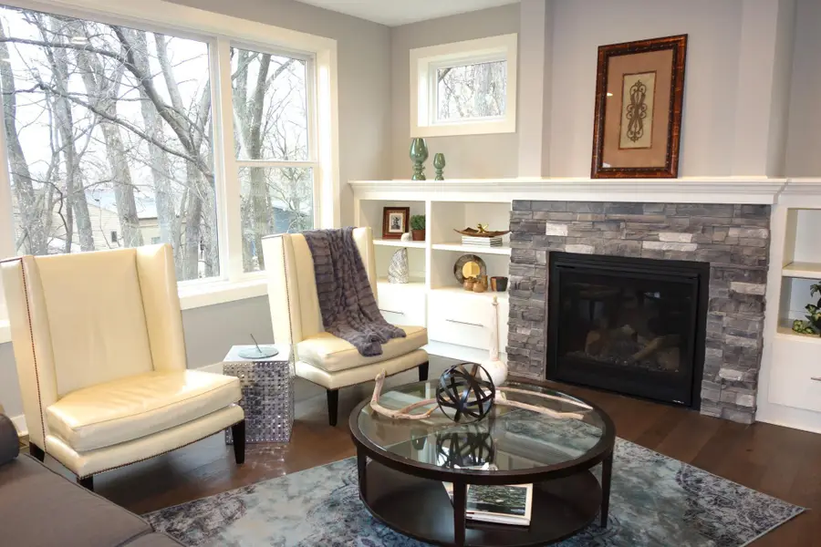 550 Sunrise Drive, Little Canada, MN 55117 - Image #3