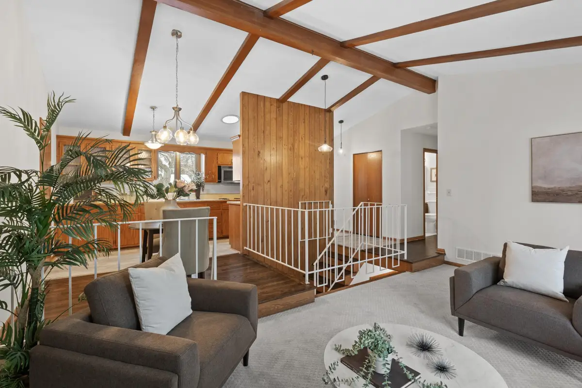 150 104th Lane Nw, Coon Rapids, MN 55448 - Image #1