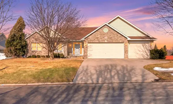 20607 Jupiter Path, Lakeville, MN 55044