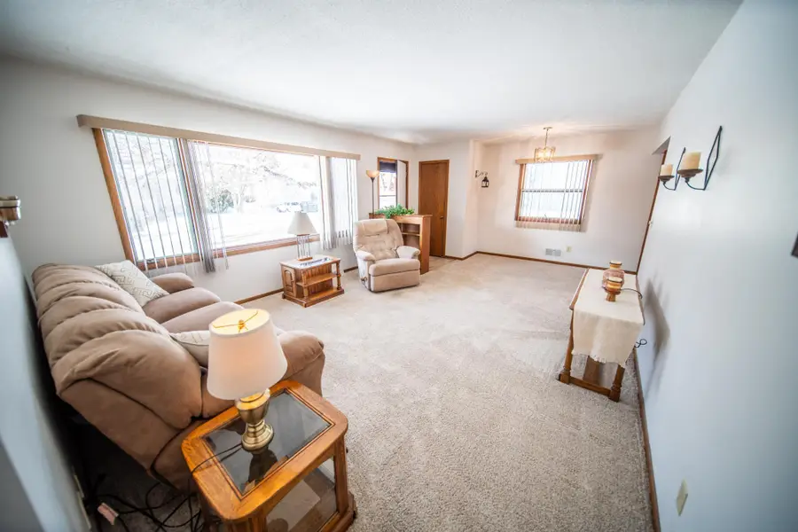 2104 21st Avenue Nw, Rochester, MN 55901 - Image #3