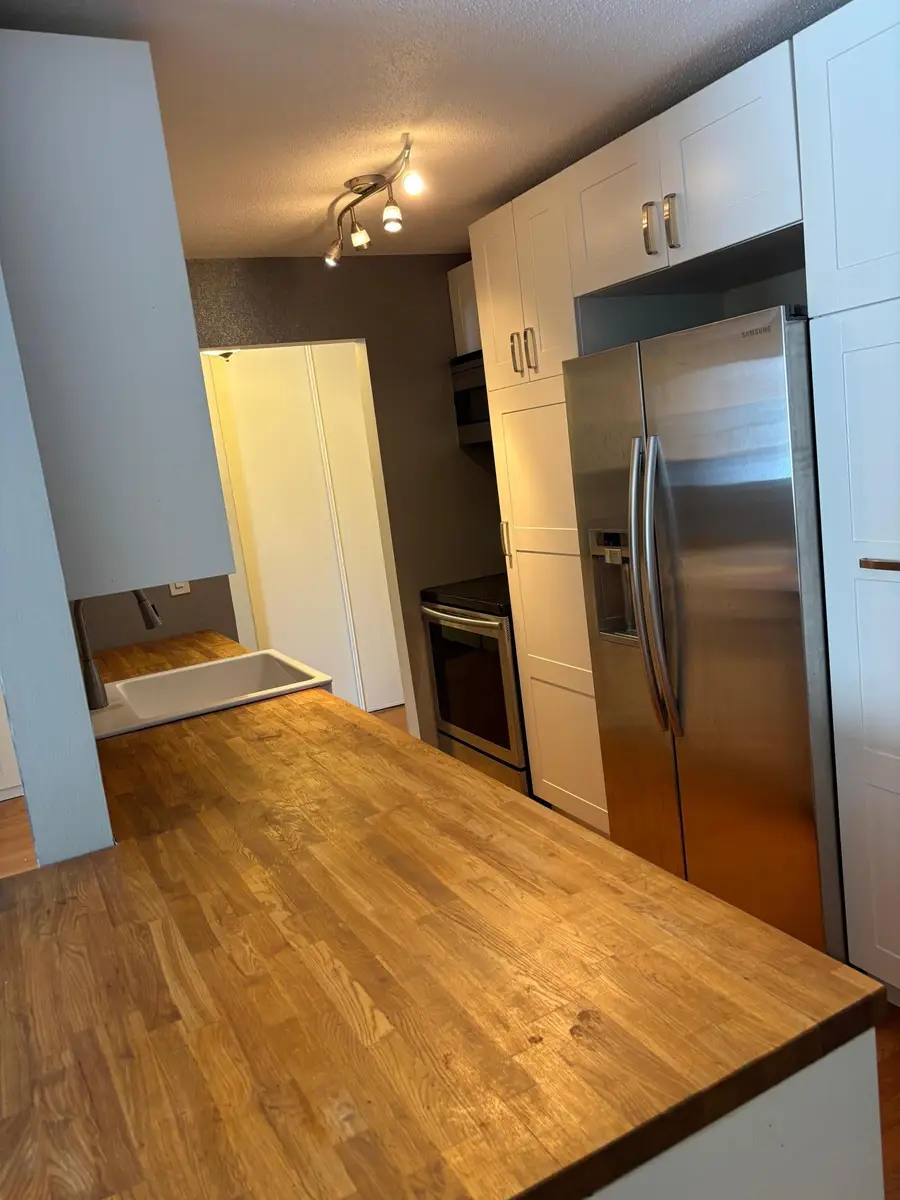 2446 Aldrich Avenue S #105, Minneapolis, MN 55405 - Image #3