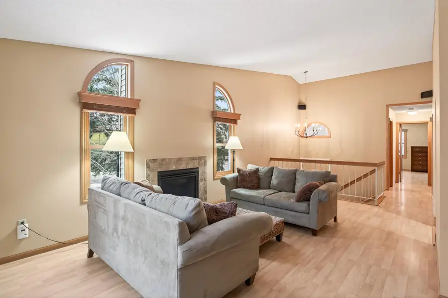 4249 Boulder Ridge Point, Eagan, MN 55122 - #3