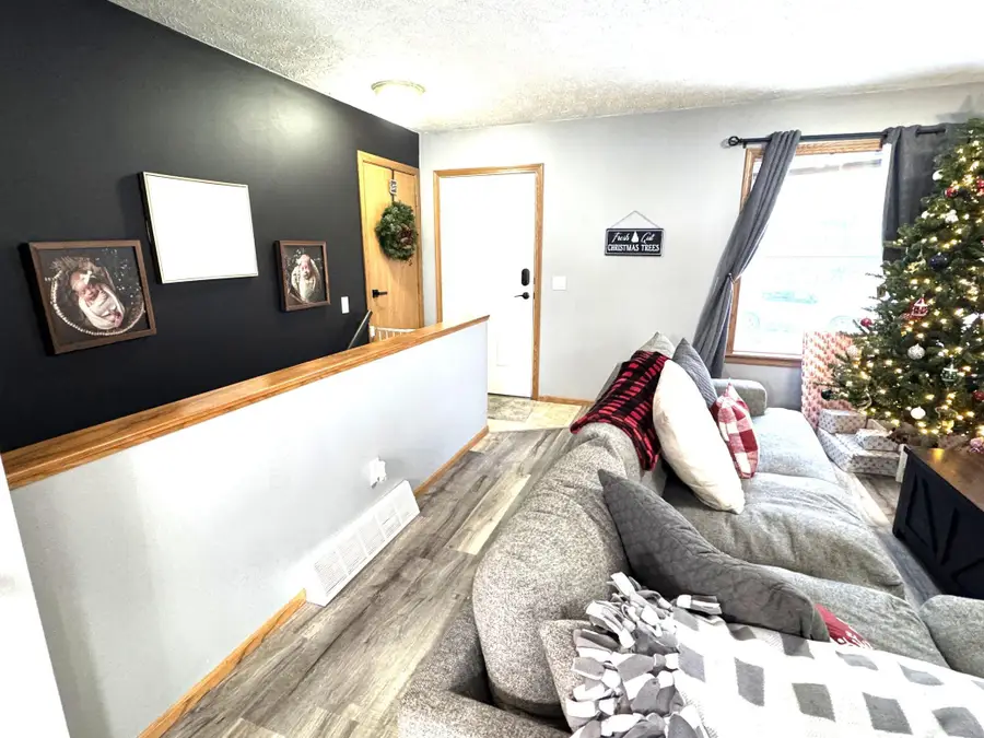 315 Leonard Avenue, Crookston, MN 56716 - Image #3