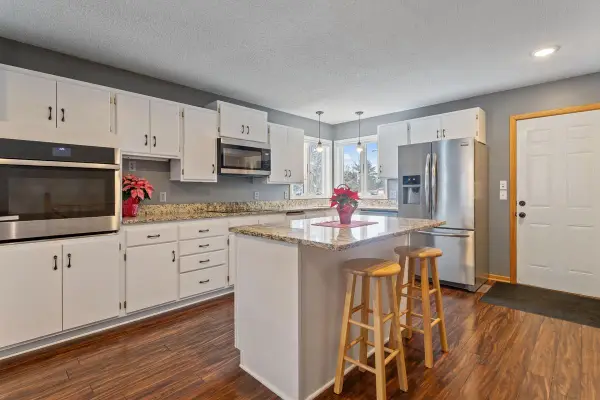 512 Seminole Avenue, Osceola, WI 54020