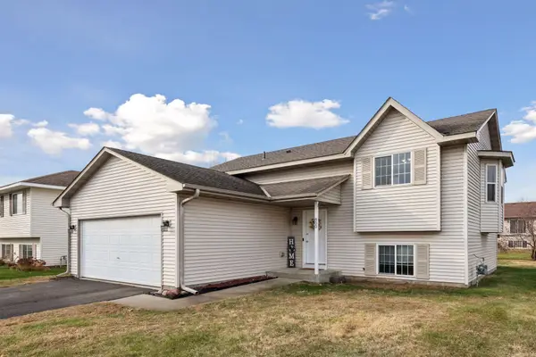 800 Orchard Circle, Belle Plaine, MN 56011