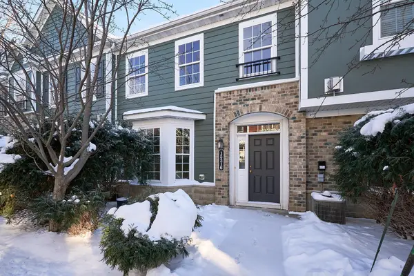 15316 Founders Lane #304, Apple Valley, MN 55124