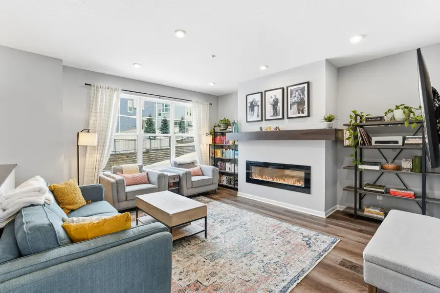 2210 Gateway Curve, Saint Paul, MN 55109 - Image #3