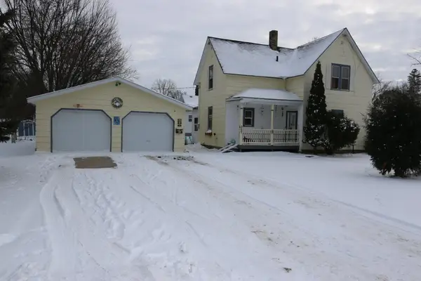 357 5th Avenue Sw, Perham, MN 56573