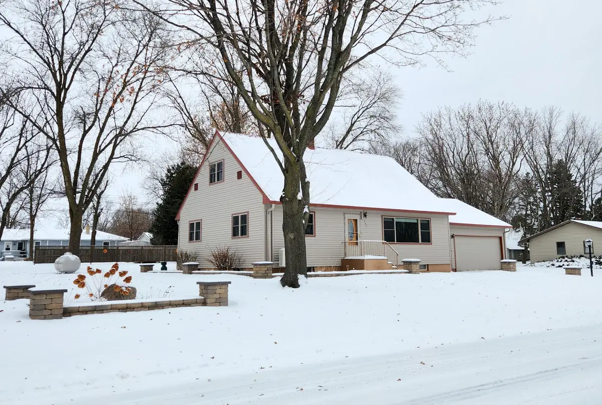 330 1st Street W, Lake Lillian, MN 56253 - #1