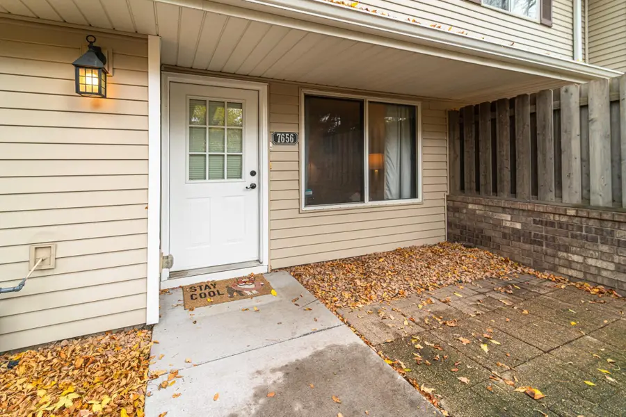 7656 13th Street N, Oakdale, MN 55128 - Image #3