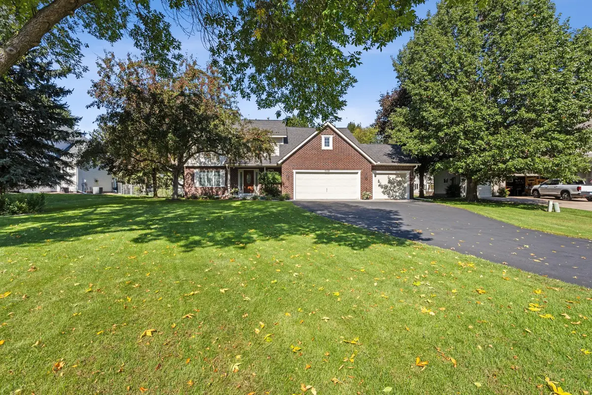 8769 Jewel Avenue S, Cottage Grove, MN 55016 - Image #1