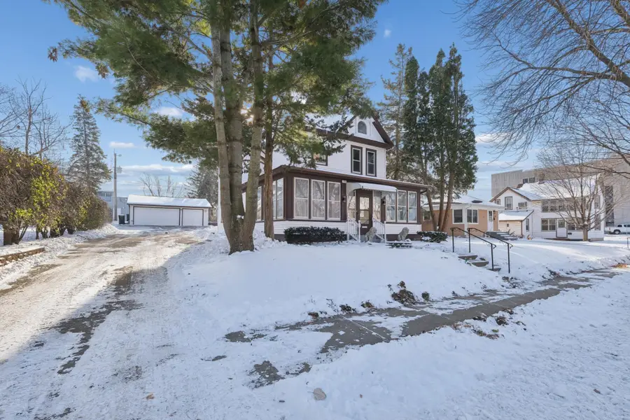 120 4th Avenue E, Shakopee, MN 55379 - Image #2