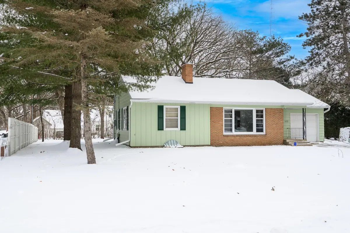 102 Woodhill Road, Saint Cloud, MN 56301 - Image #1