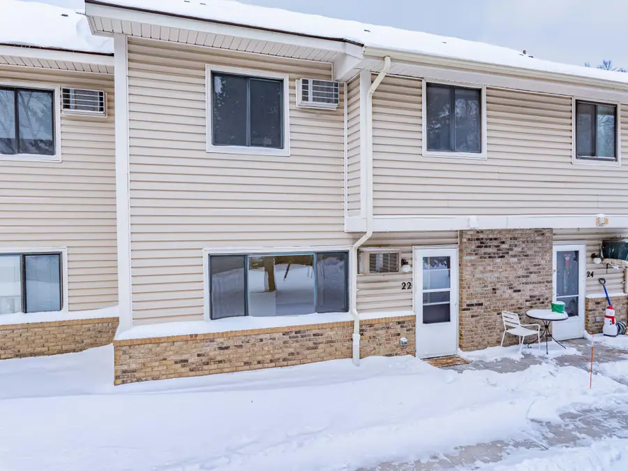 22 E 13th Street, Waconia, MN 55387 - Image #3