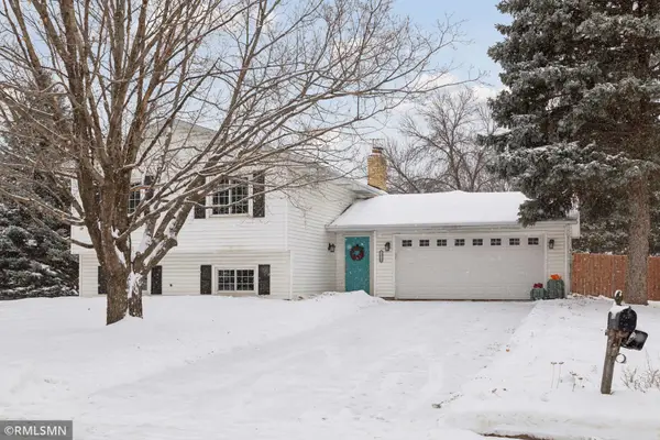 13720 James Avenue S, Burnsville, MN 55337