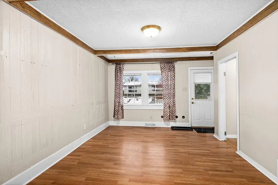 328 S 57th Avenue W, Duluth, MN 55807 - Image #2