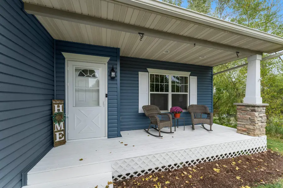 305 Garfield Avenue S, Montrose, MN 55363 - Image #2