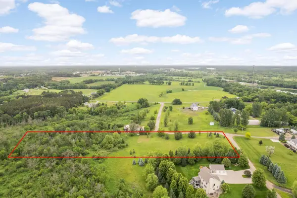 12527 249th Avenue Nw, Zimmerman, MN 55398