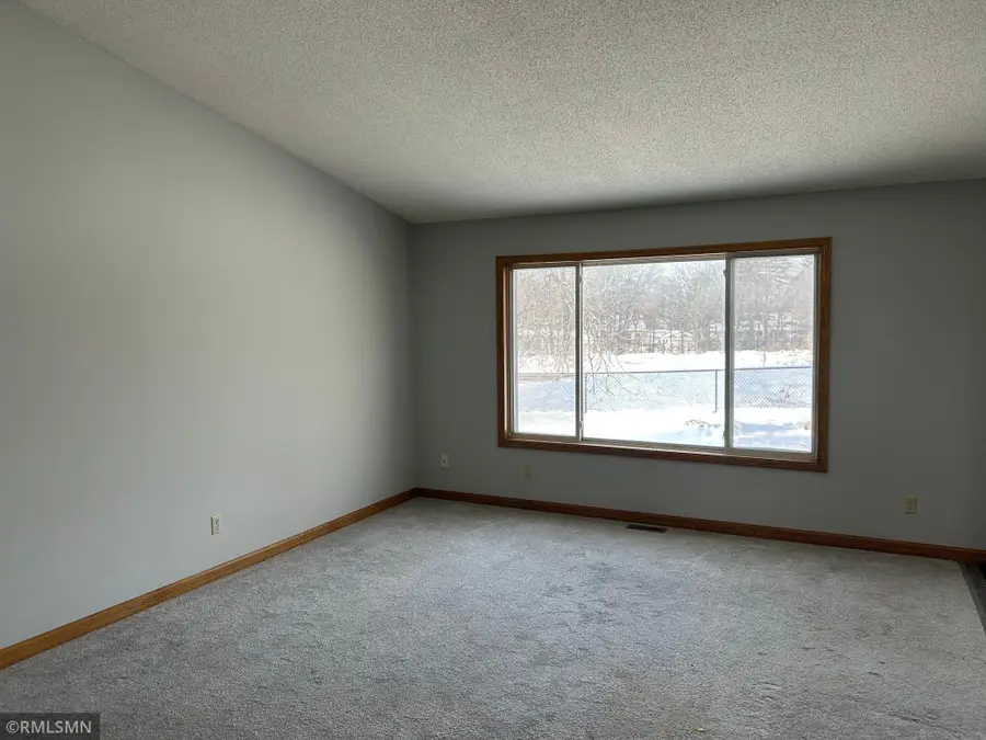 6420 Starlite Circle Ne, Fridley, MN 55432 - Image #2
