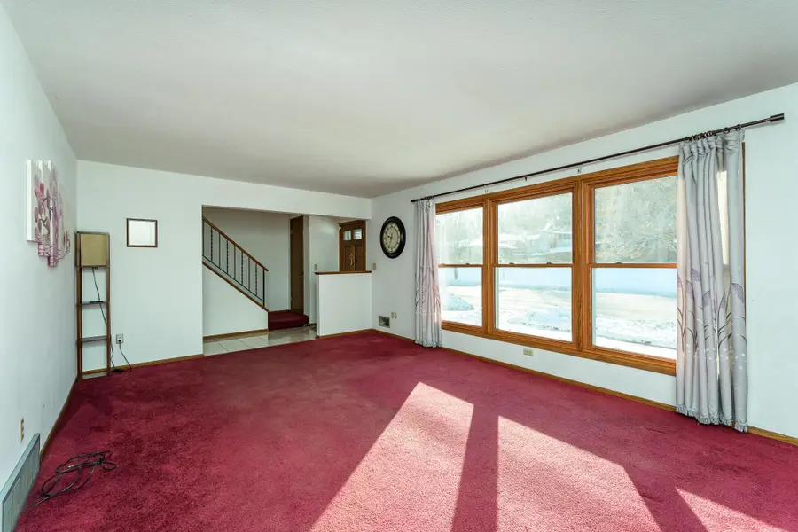 825 Elton Hills Drive Nw, Rochester, MN 55901 - Image #3