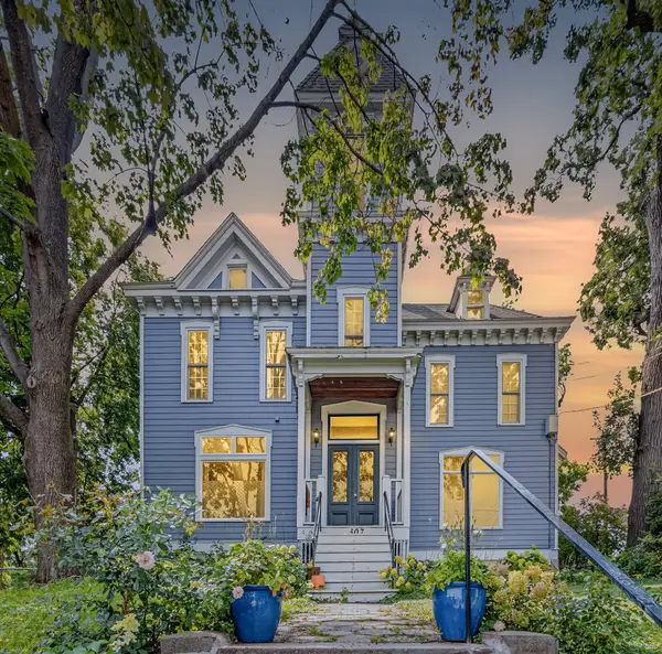 307 Walnut Street #2, Saint Paul, MN 55102