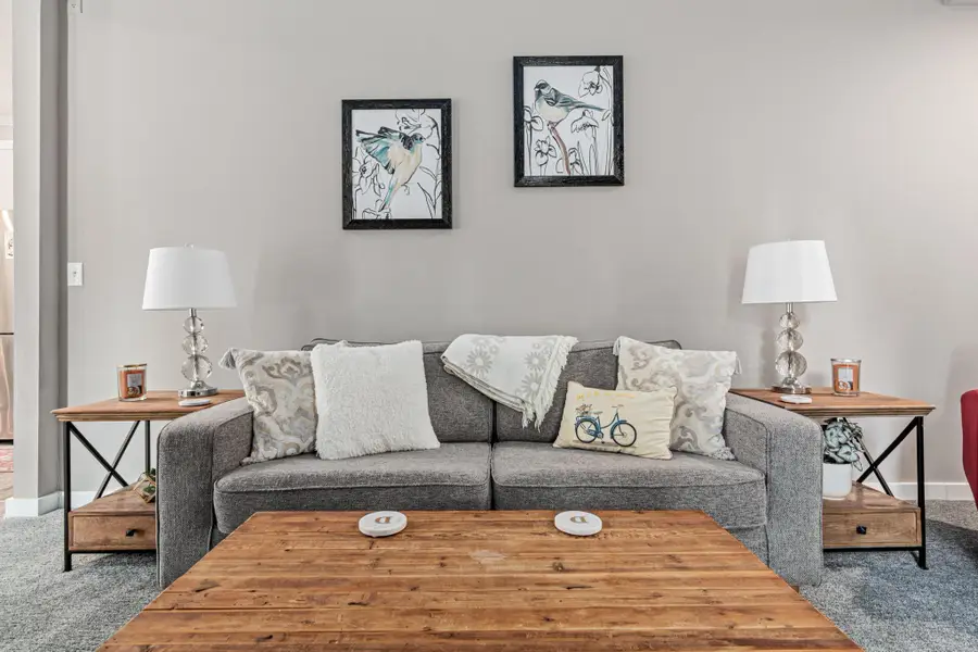 307 Walnut Street #2, Saint Paul, MN 55102 - Image #3