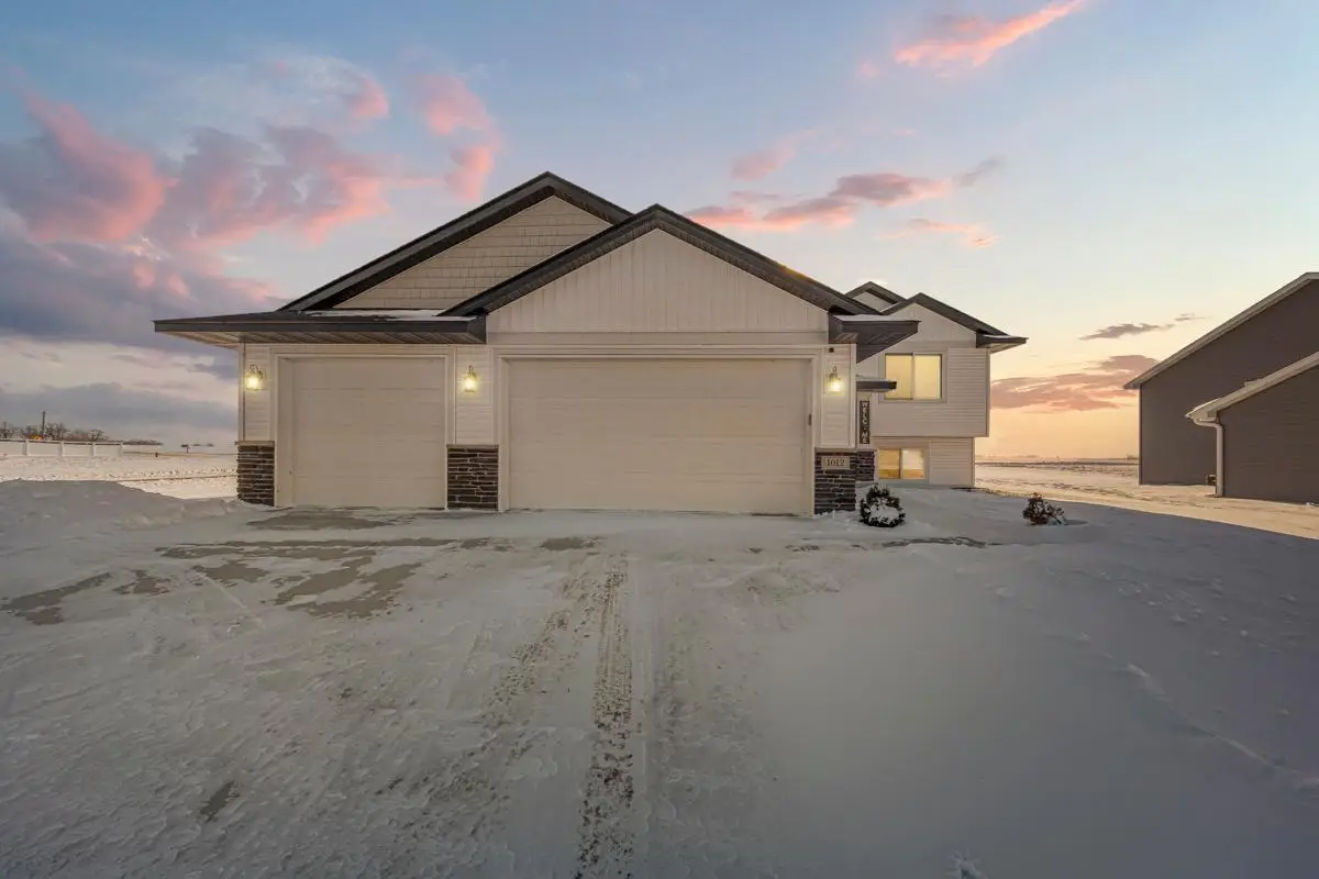 1012 Mallard Lane, Belle Plaine, MN 56011 - Image #1