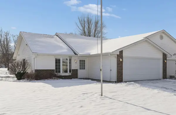 2208 Cattail Way, Hudson, WI 54016