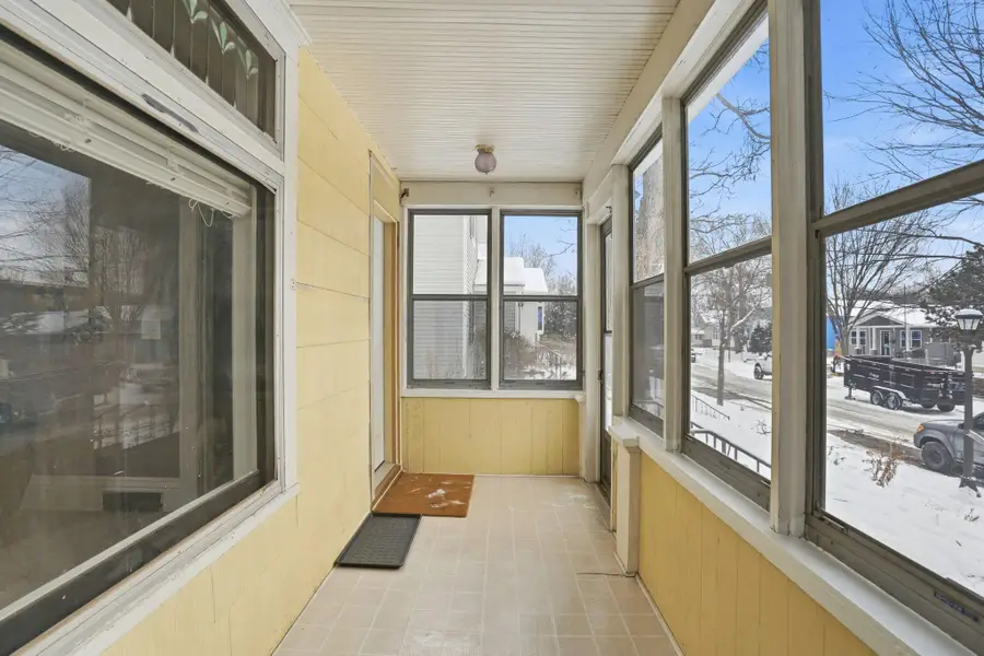 237 Page Street E, Saint Paul, MN 55107 - Image #2