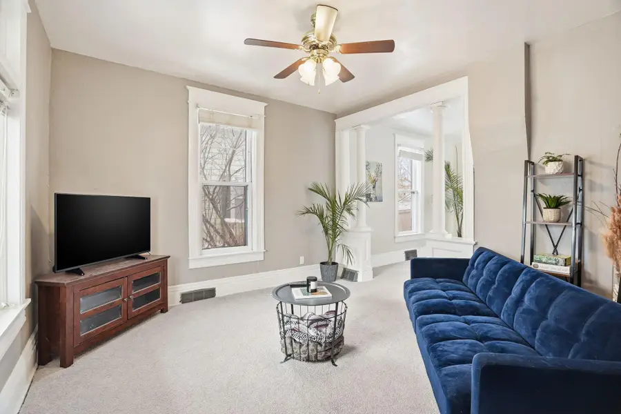 237 Page Street E, Saint Paul, MN 55107 - Image #3