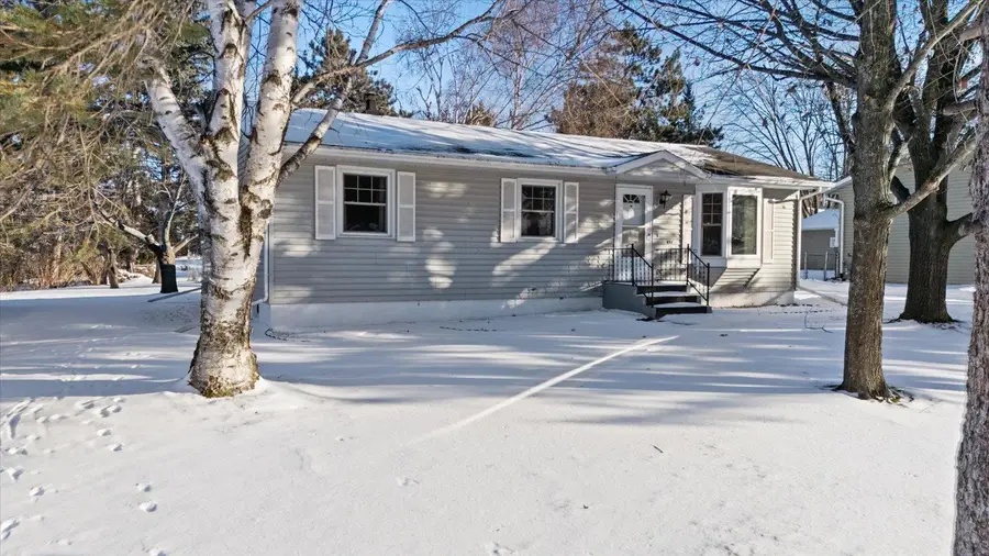 1014 NE 5th Avenue, Grand Rapids, MN 55744 - Image #2