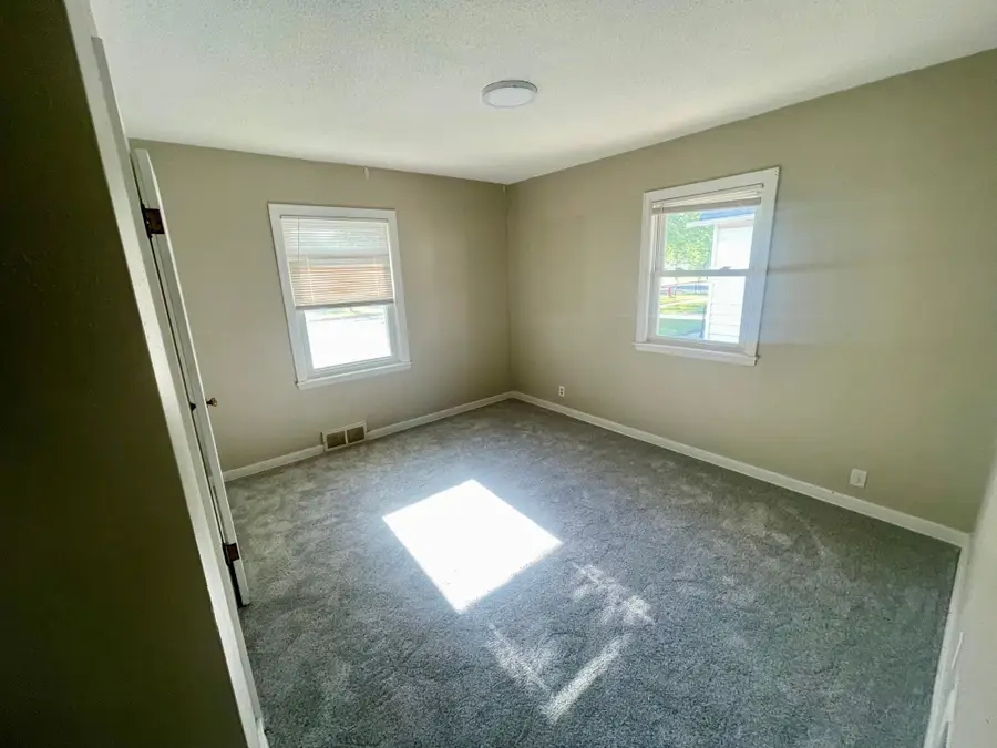 1630 7th Street N, Fargo, ND 58102 - #3