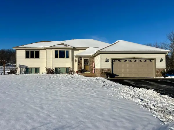 N8125 940th Street, River Falls, WI 54022