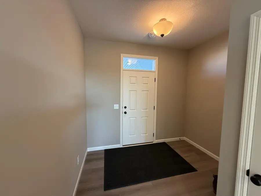 2803 Iverson Avenue Ne, Saint Michael, MN 55376 - Image #2