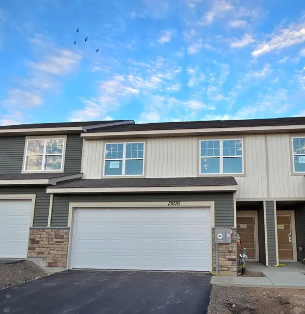 13676 Kaylemore Trail, Rosemount, MN 55068