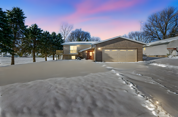 225 S 7th Avenue E #E, Truman, MN 56088