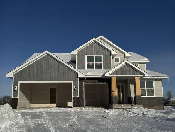 2551 Aspen Court, Shakopee, MN 55379