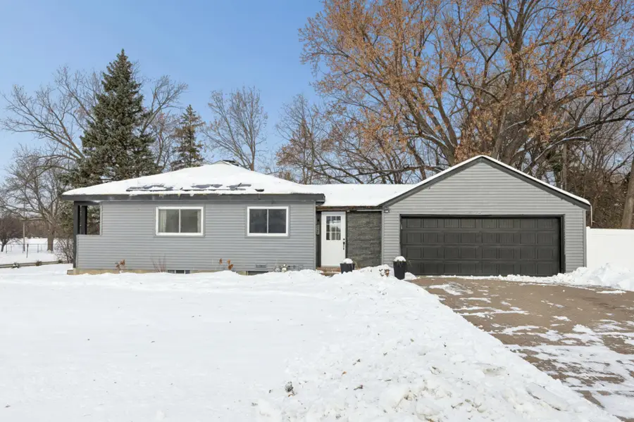 2300 Zenith Avenue N, Golden Valley, MN 55422 - Image #2