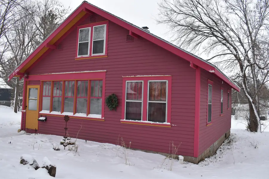 219 W Bancroft Avenue, Fergus Falls, MN 56537 - Image #2