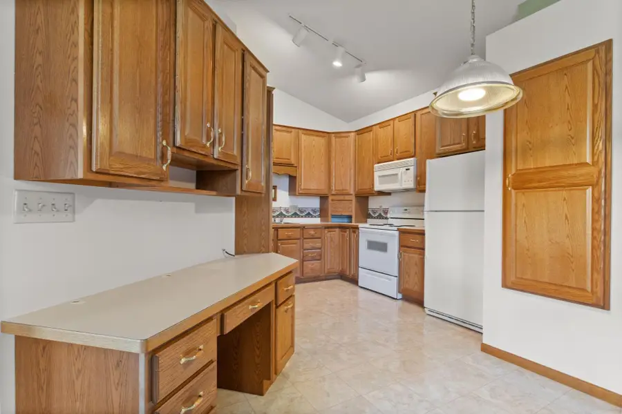 13136 Vintage Street Nw, Coon Rapids, MN 55448 - Image #2