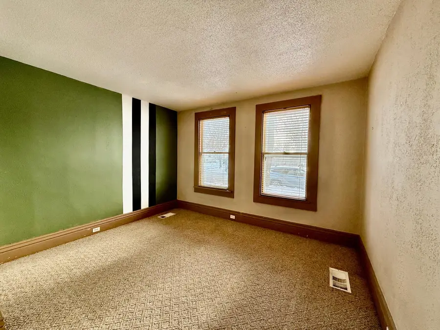 706 E 4th Street, Winona, MN 55987 - Image #2