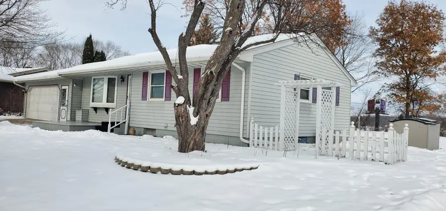 117 Sherrie Lane, Woodbury, MN 55125 - Image #2