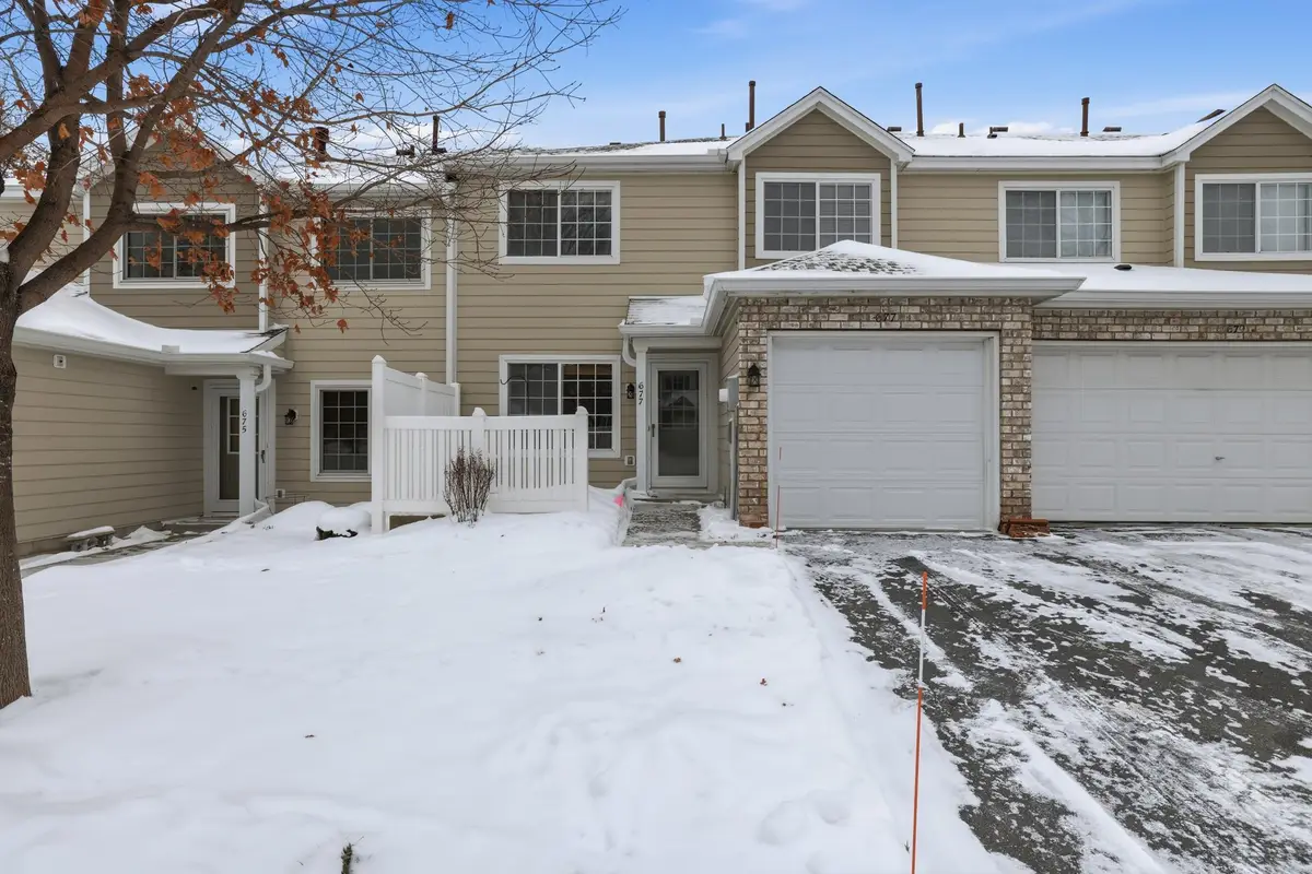 677 Mariner Way, Woodbury, MN 55129 - Image #1