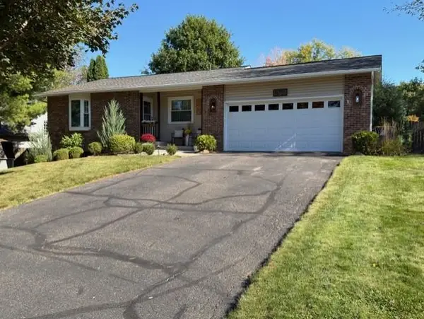 16756 Jonquil Trail, Lakeville, MN 55044