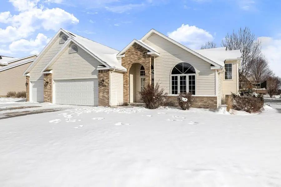 709 Greenhaven Lane Ne, Owatonna, MN 55060 - Image #2