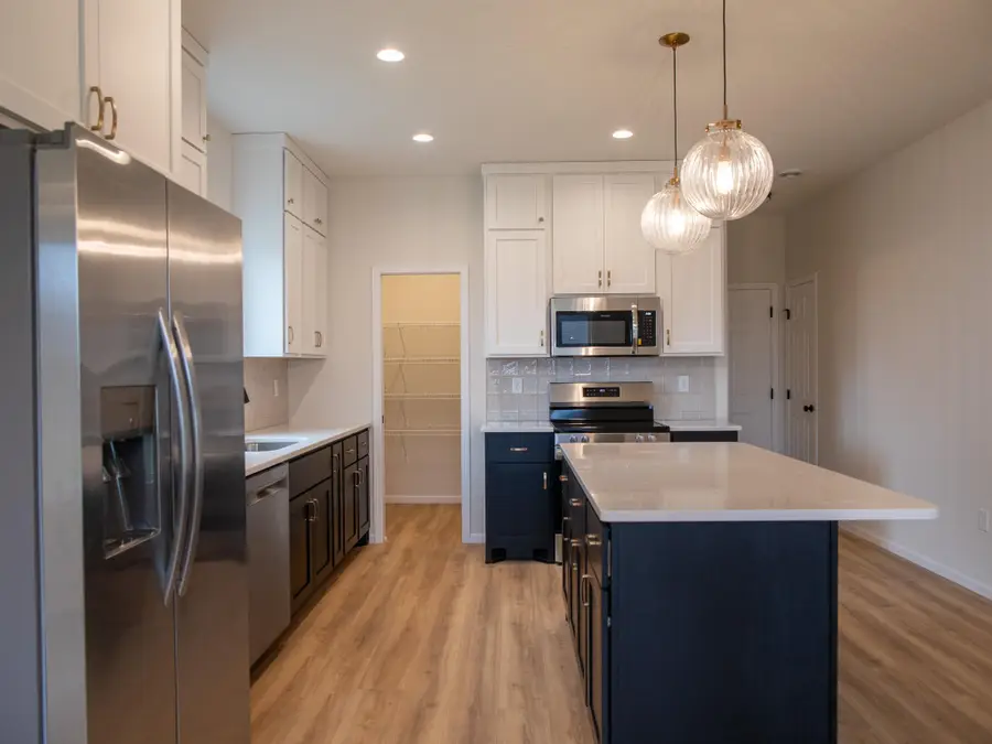 8810 Meadowlark Parkway S, Horace, ND 58047 - #3