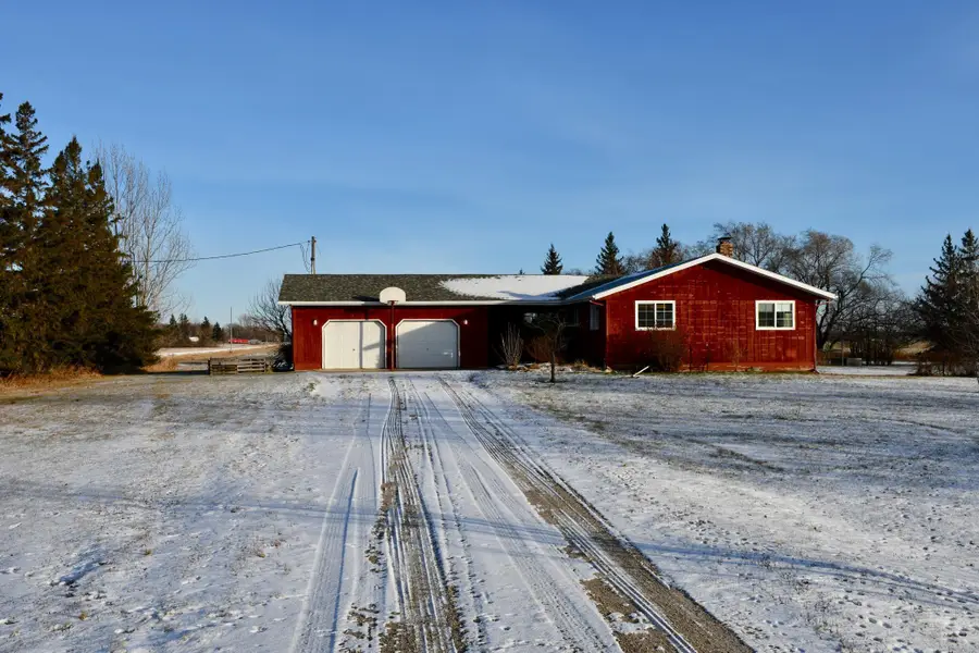 17976 120th Avenue Ne, Thief River Falls, MN 56701 - Image #2
