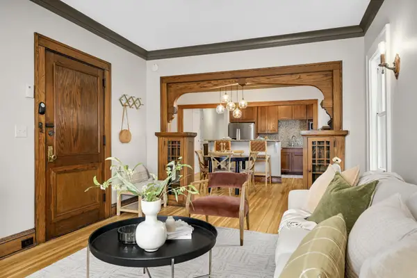 3212 Garfield Avenue #201, Minneapolis, MN 55408